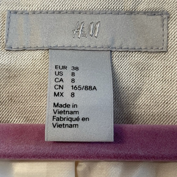 Cream colored blazer top - Picture 3 of 3